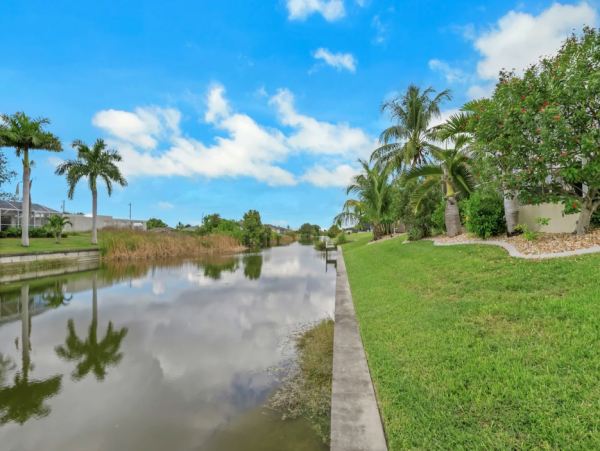 Waterfront Retreat in Northeast Cape Coral Three Bedroom with Private Pool